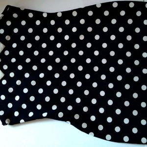 Pokadot dress with collar